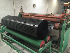 塑料排水板生产线